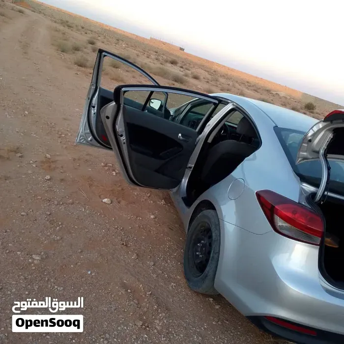 Kia K3 2017 photo 5