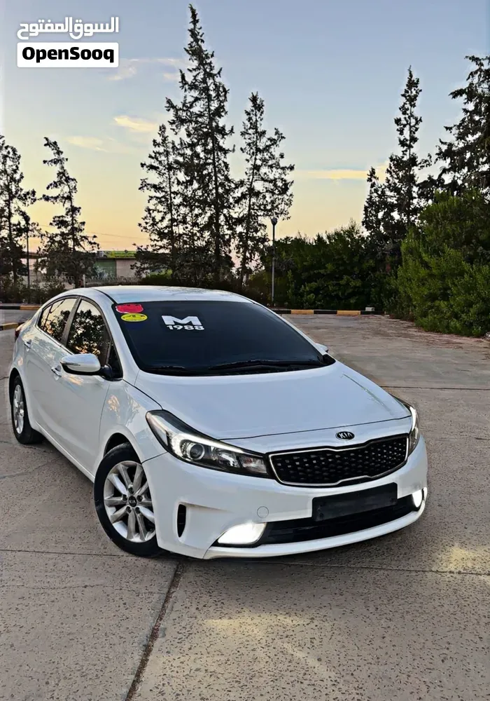 Kia K3 2017 photo 2