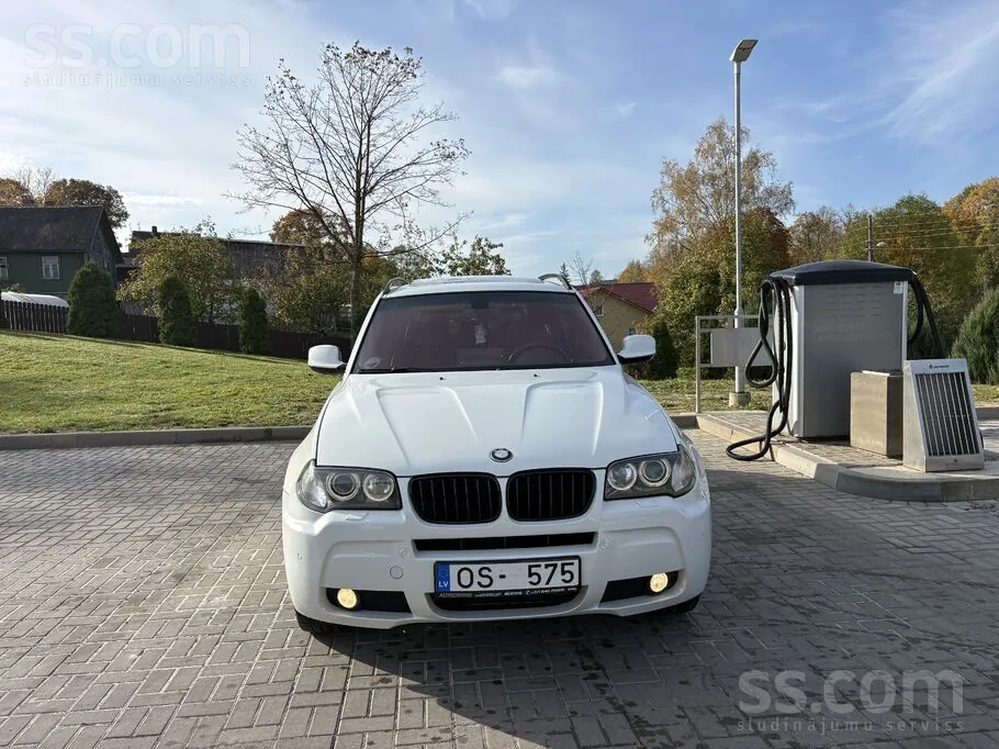 BMW X3 2009 photo 2