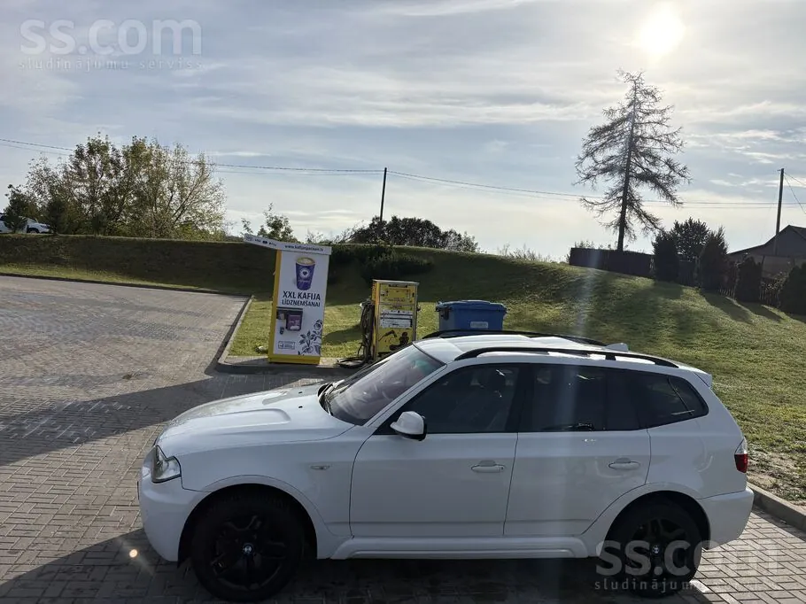 BMW X3 2009 photo 4
