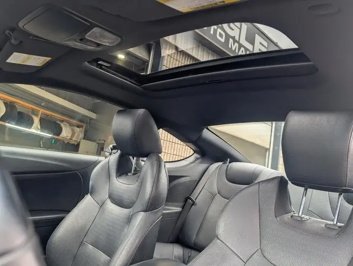Hyundai Genesis Coupe 2015 photo 5