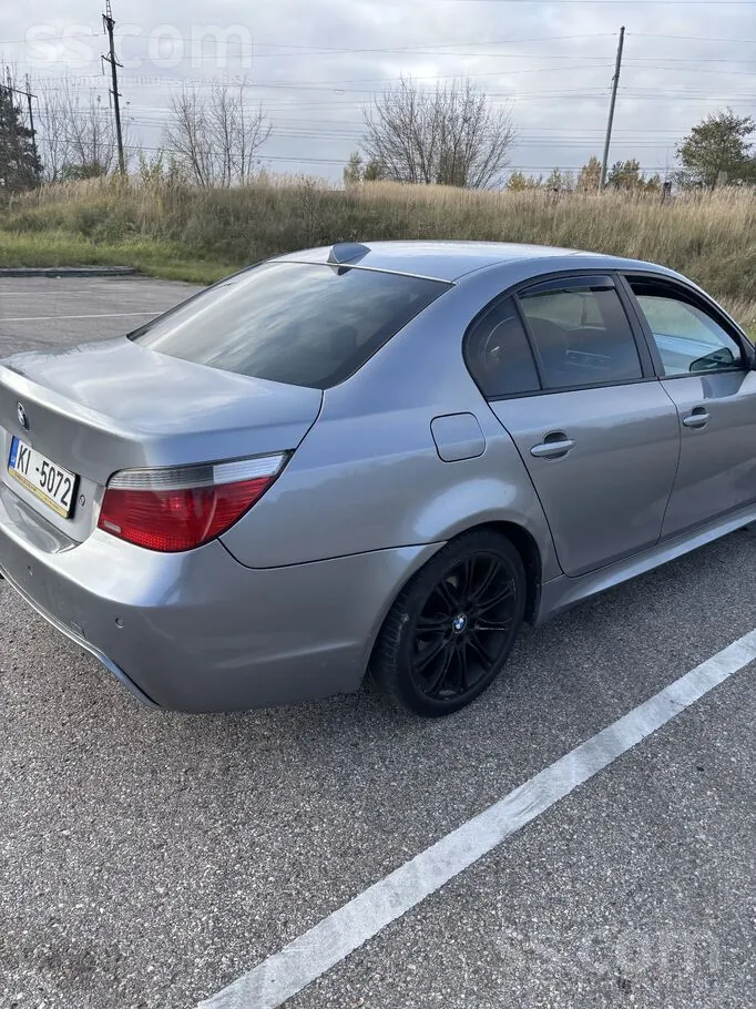 BMW 530D 2005 photo 4