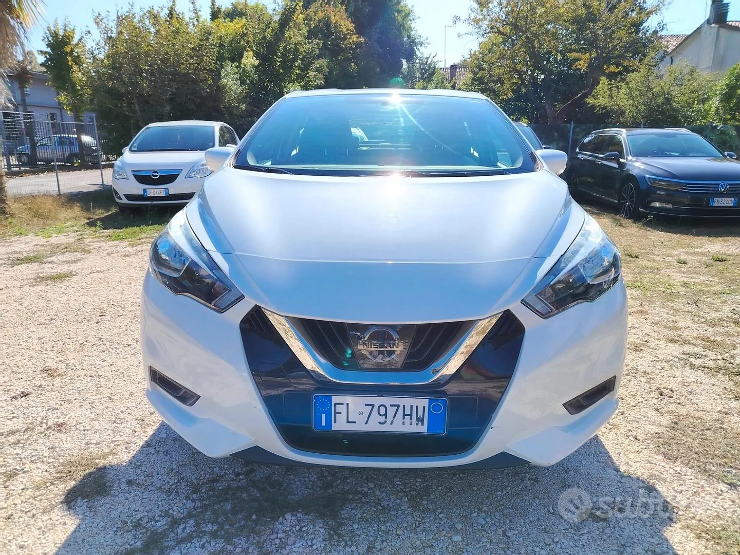 Nissan Micra 2017 photo 2