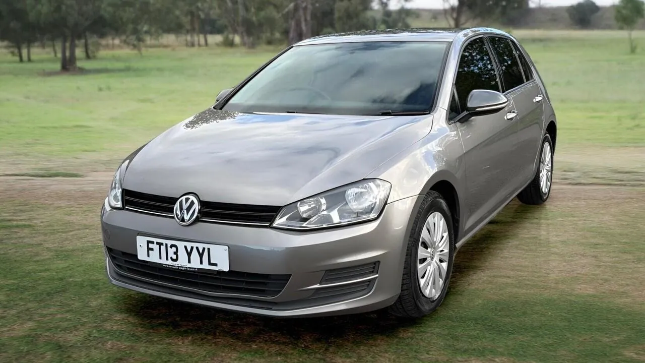 Volkswagen Golf 2013 photo 3