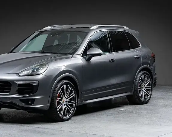 Porsche Cayenne 2016 photo 2
