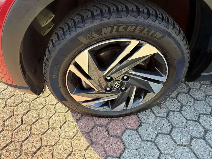 Hyundai Bayon 2022 photo 2
