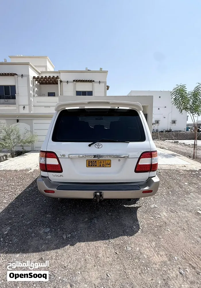 Toyota Land Cruiser 2006 photo 2