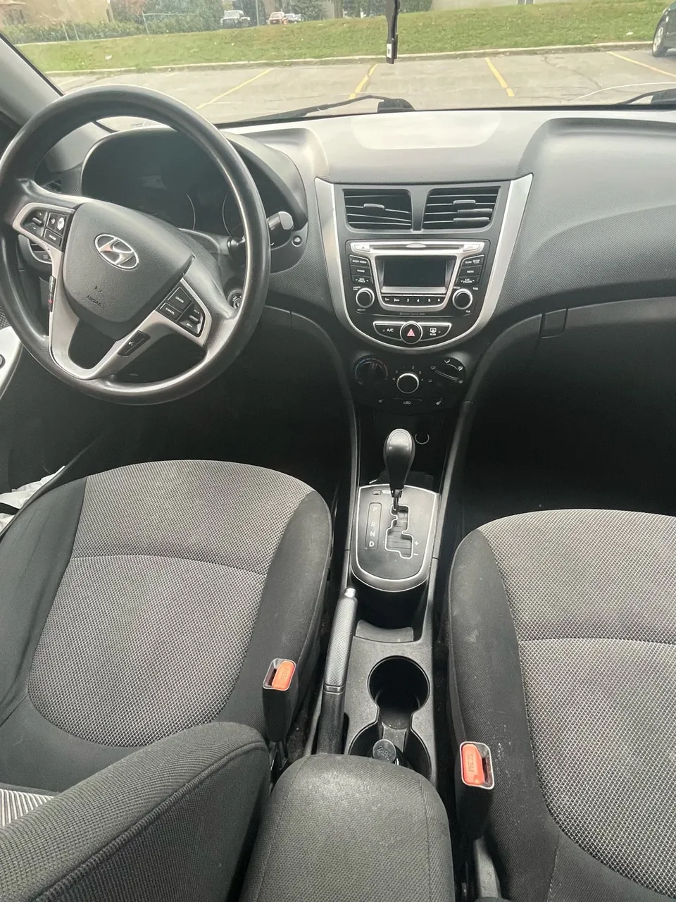 Hyundai Accent 2014 photo 5