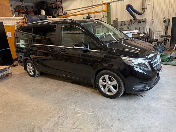 Mercedes-Benz V250 D 2014 photo 2