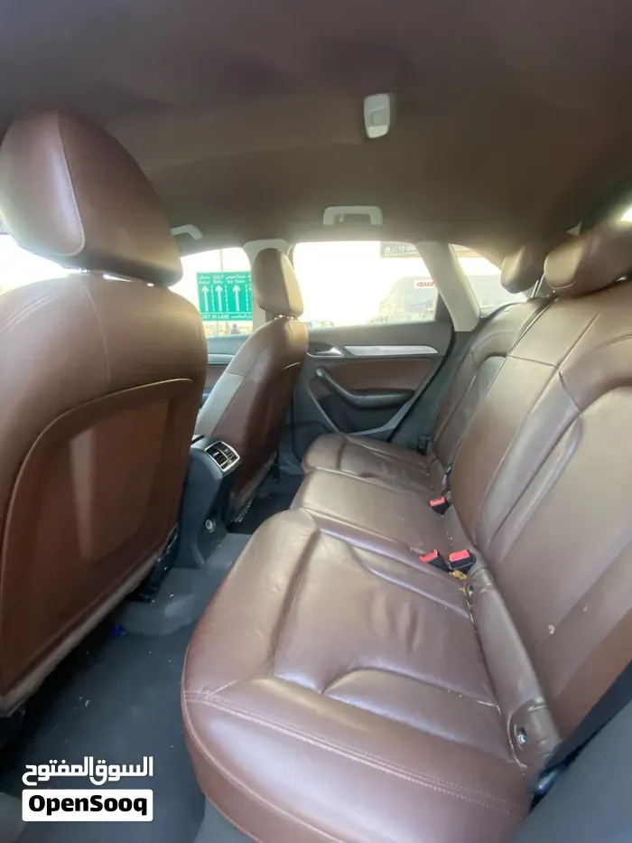 Audi Q3 2016 photo 2