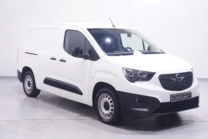 Opel Combo 2021 photo 2