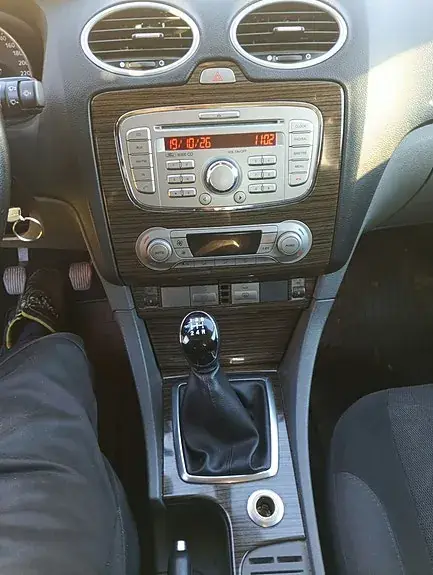 Ford Focus 2009 photo 5