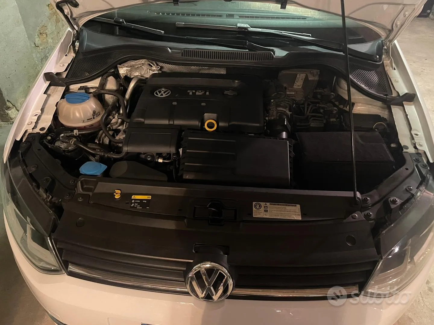 Volkswagen Polo 2015 photo 3