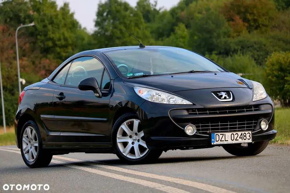 Peugeot 207 2009 photo 2