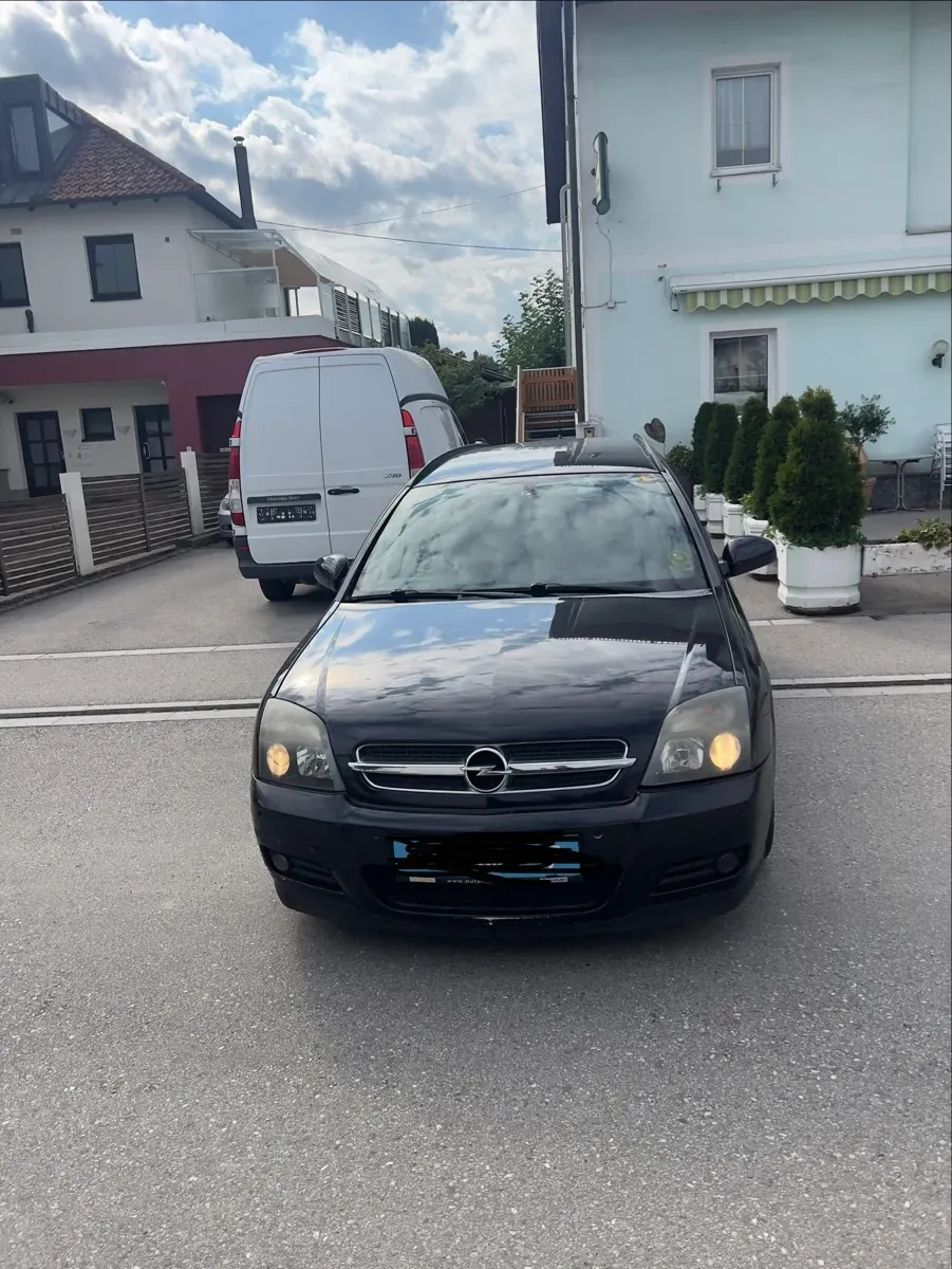 Opel Vectra 2004 photo 2