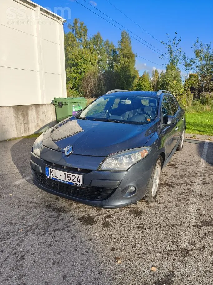 Renault Megane 2010 photo 2