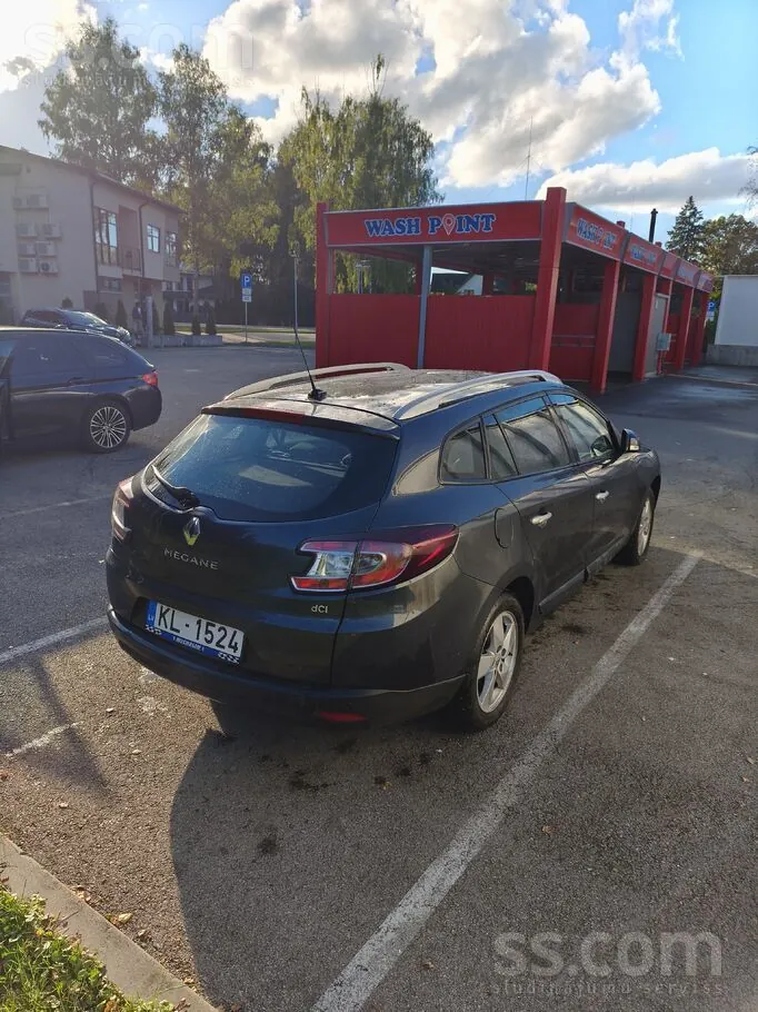 Renault Megane 2010 photo 4