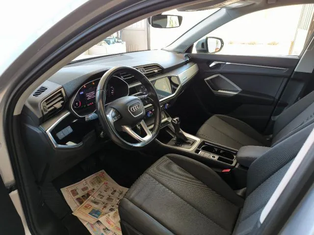 Audi Q3 2021 photo 5
