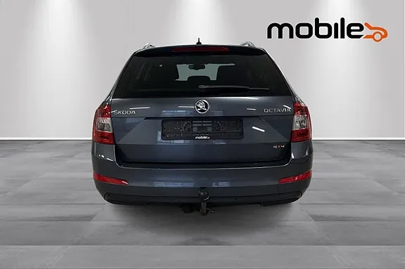 Skoda Octavia 2015 photo 4