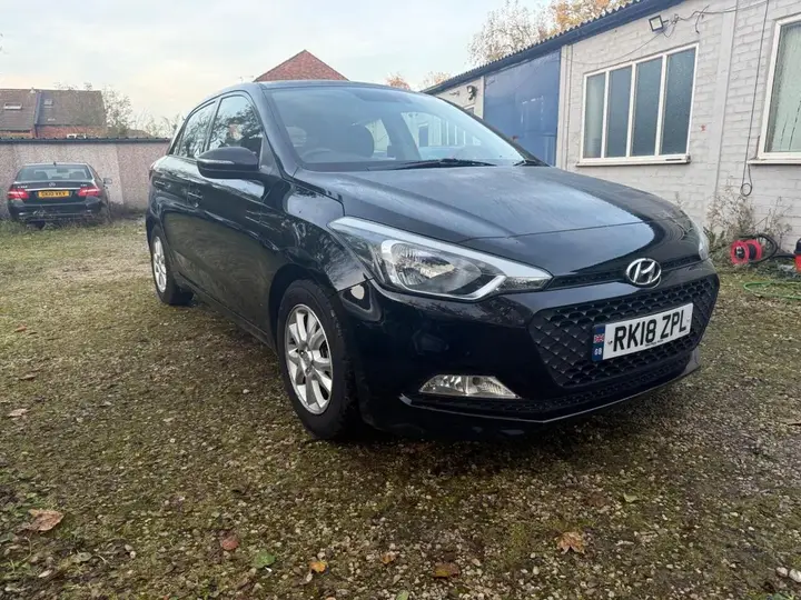 Hyundai I20 2018 photo 5