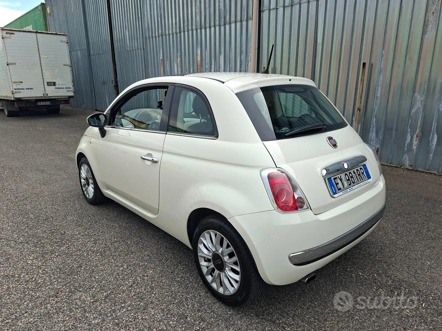 Fiat 500 2016 photo 2