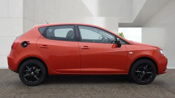 Seat Ibiza 2015 photo 5