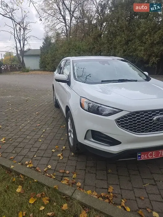 Ford Edge 2024 photo 2