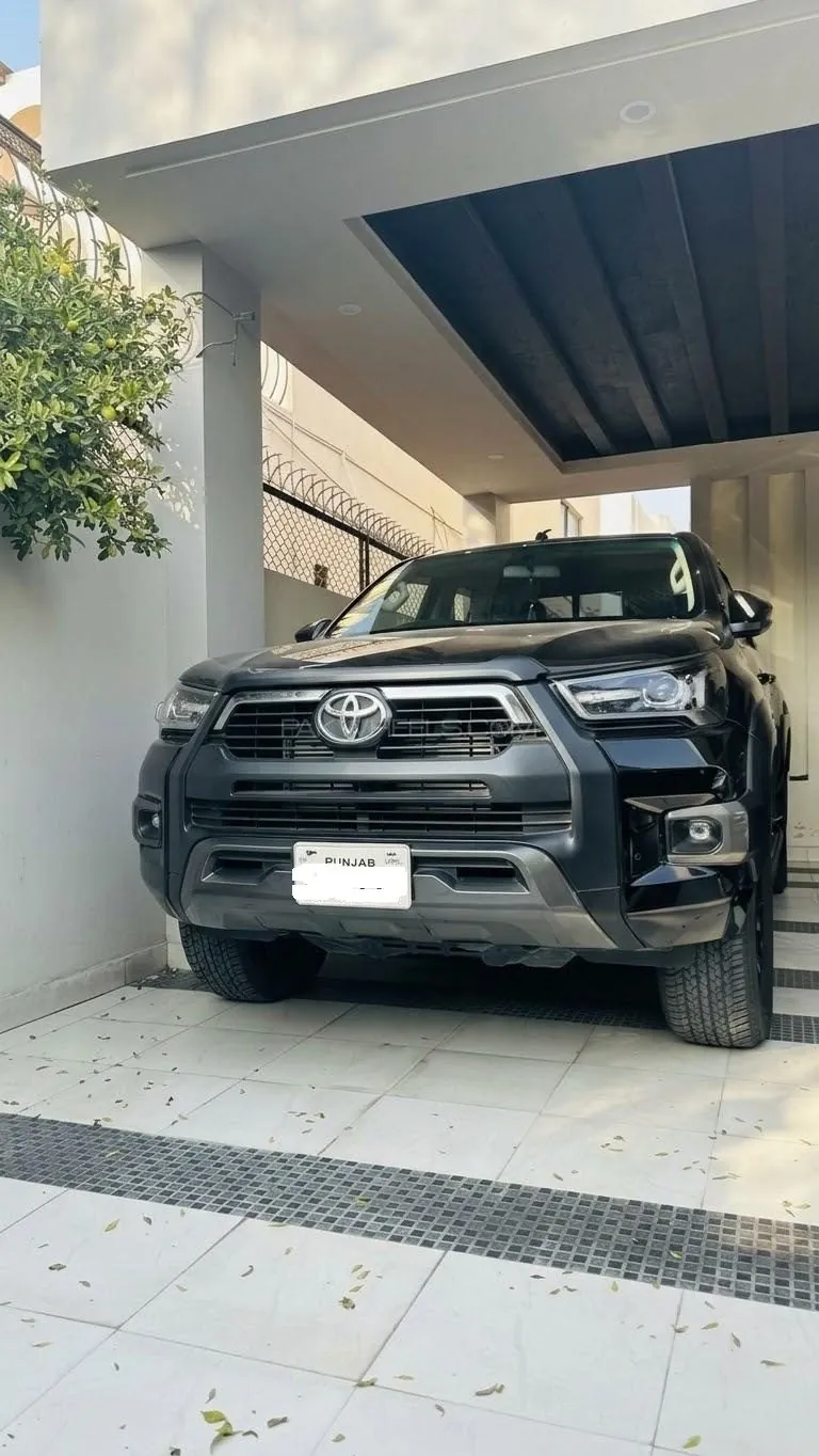 Toyota Hilux