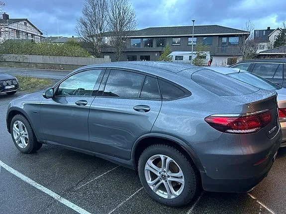 Mercedes-Benz Glc300 De 2021 photo 2
