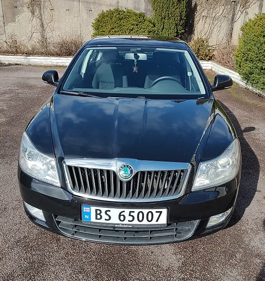 Skoda Octavia 2012 photo 3