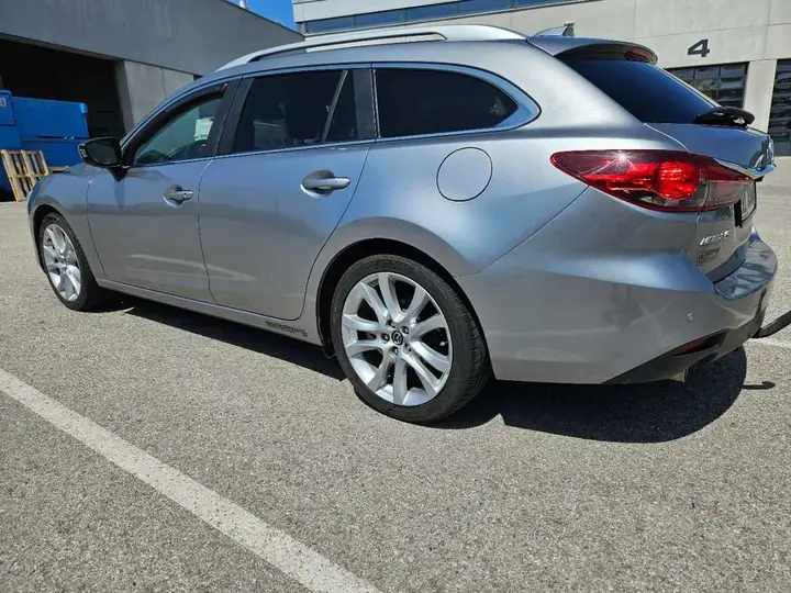 Mazda Mazda6