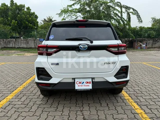 Daihatsu Rocky 2024 photo 2
