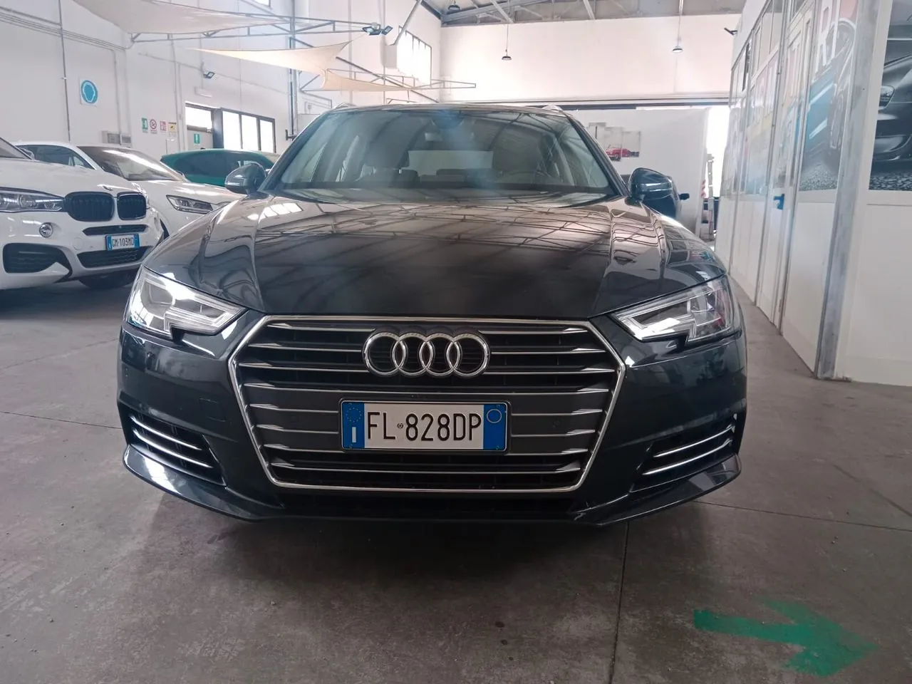 Audi A4 2017 photo 2