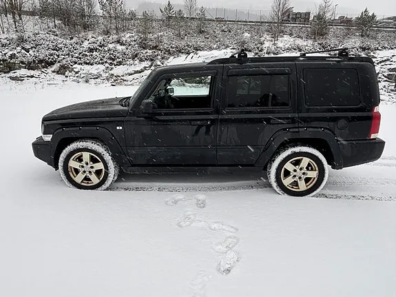 Jeep Commander 2008 photo 2