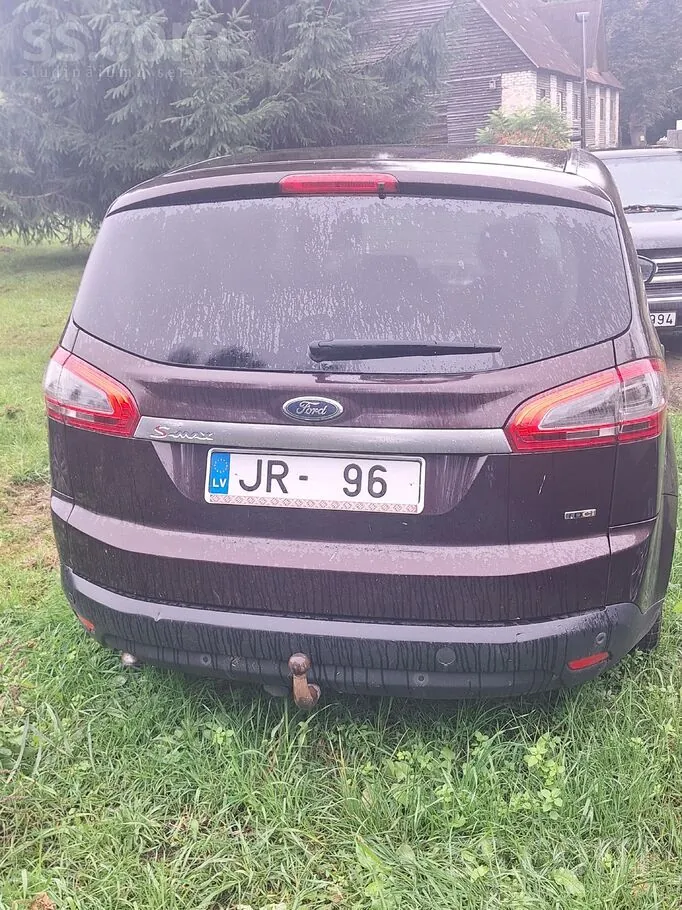 Ford S-Max 2010 photo 2