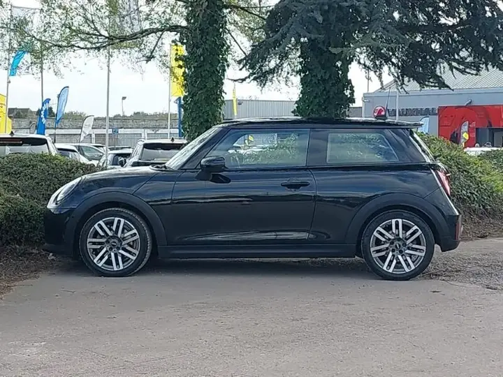 Mini Cooper 2024 photo 4