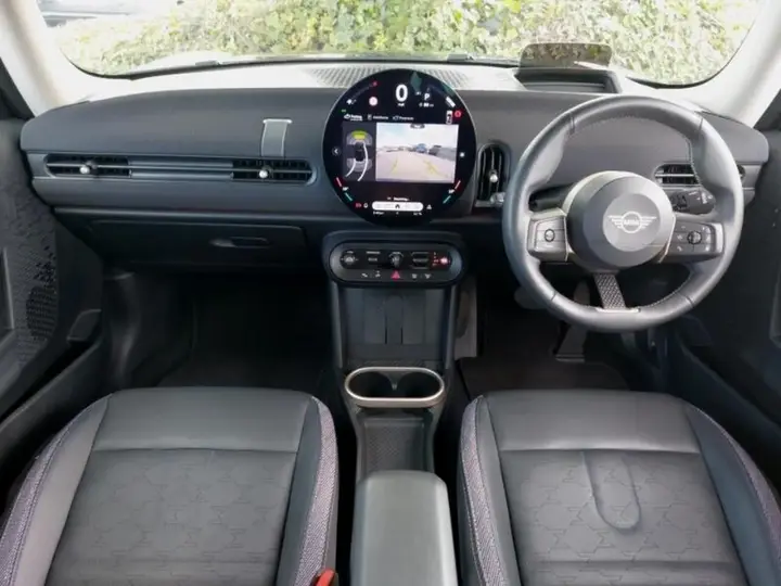 Mini Cooper 2024 photo 3