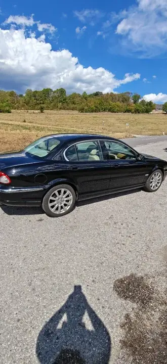 Jaguar X-Type 2004 photo 2
