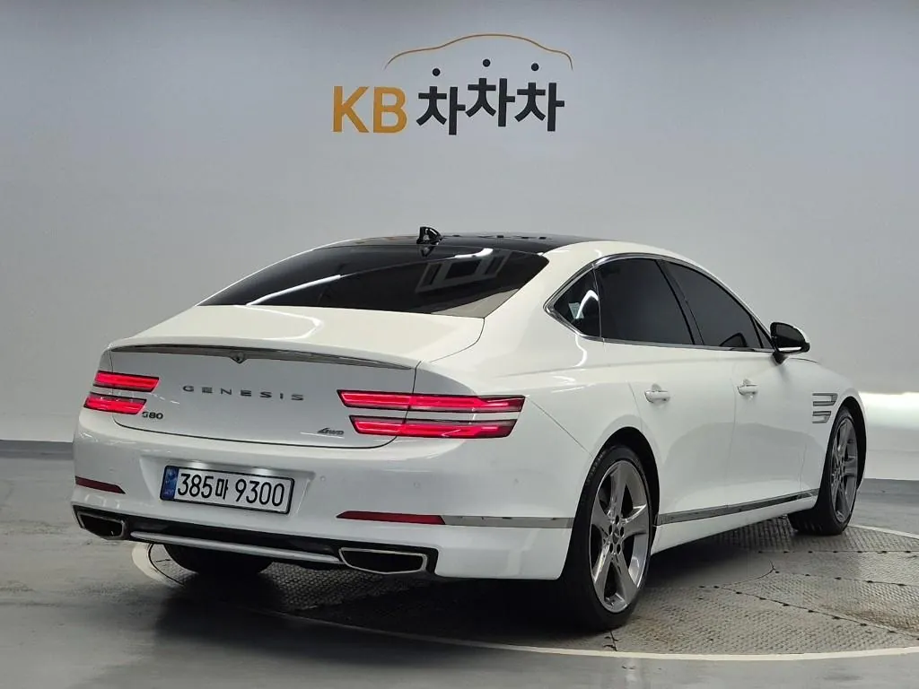 Genesis G80 2022 photo 3