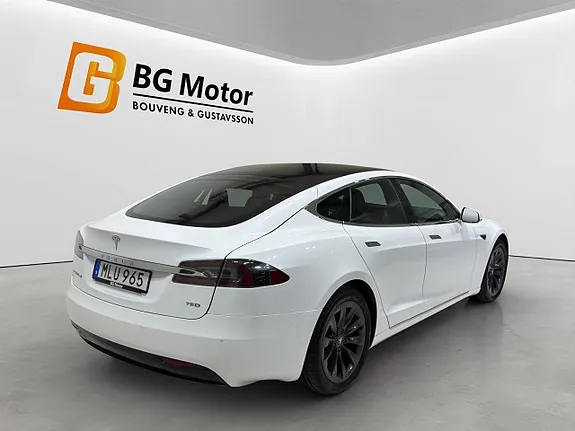 Tesla Model S 2018 photo 5