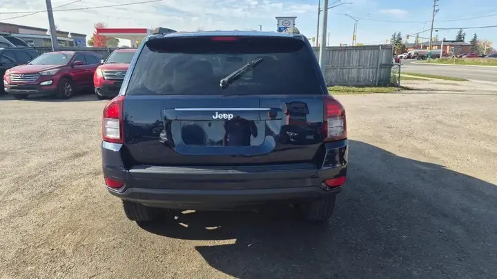 Jeep Compass 2014 photo 4