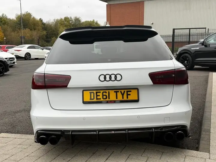 Audi A6 Avant 2011 photo 4