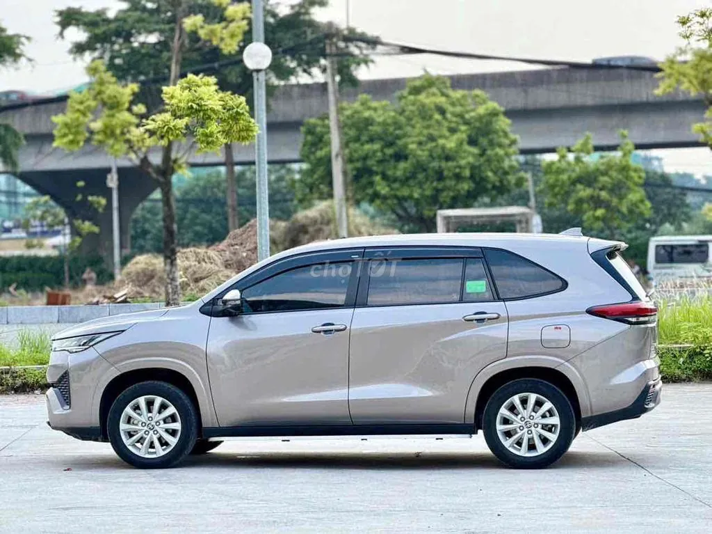 Toyota Innova Cross 2025 photo 5