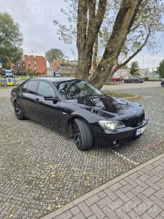 BMW E65 2006 photo 3