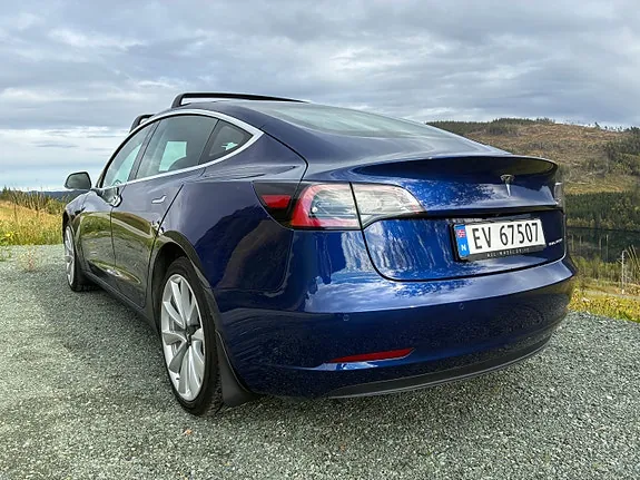 Tesla Model 3 2019 photo 3
