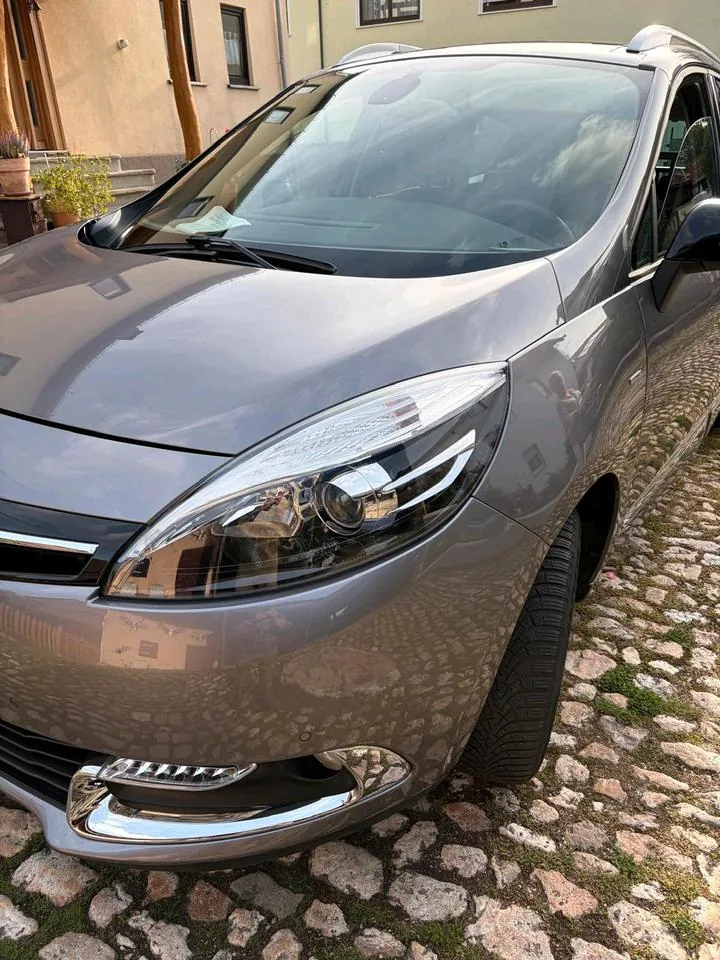 Renault Grand Senic