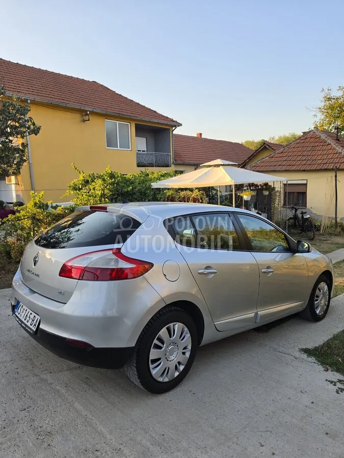 Renault Megane 2014 photo 4