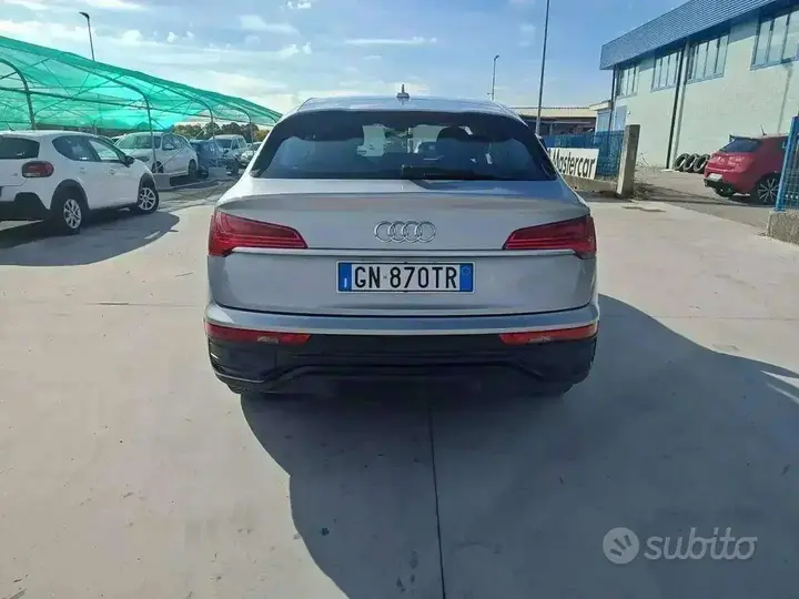Audi Q5 2023 photo 5
