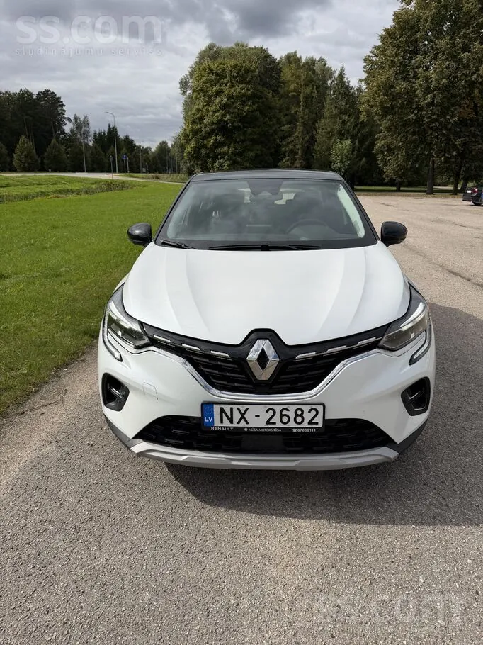 Renault Captur 2022 photo 2