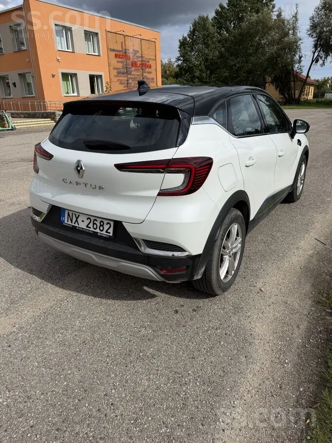 Renault Captur 2022 photo 4